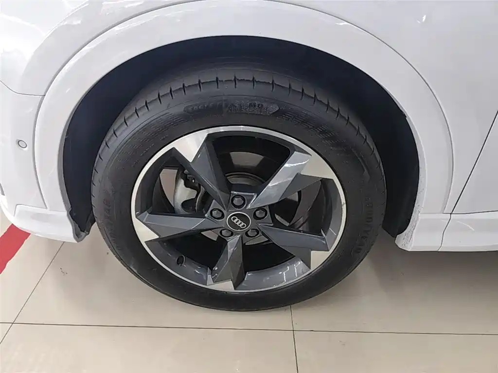 Audi Q3 2021 35 TFSI Fashion Sport фото 23