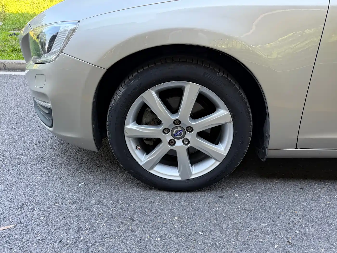 Volvo V60 2017 2017 T4 Zhi Shang Edition China V
