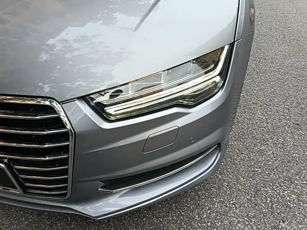 Фото 24 - Audi A7