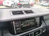 Photo 12 - Land Rover Range Rover