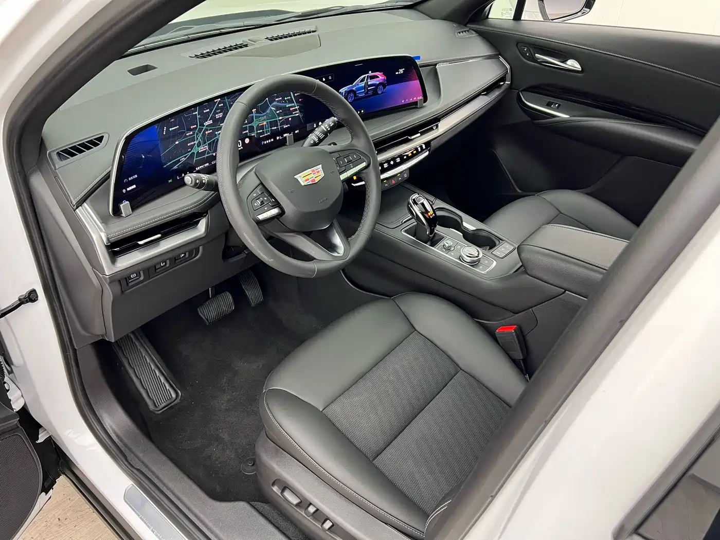 CADILLAC XT4