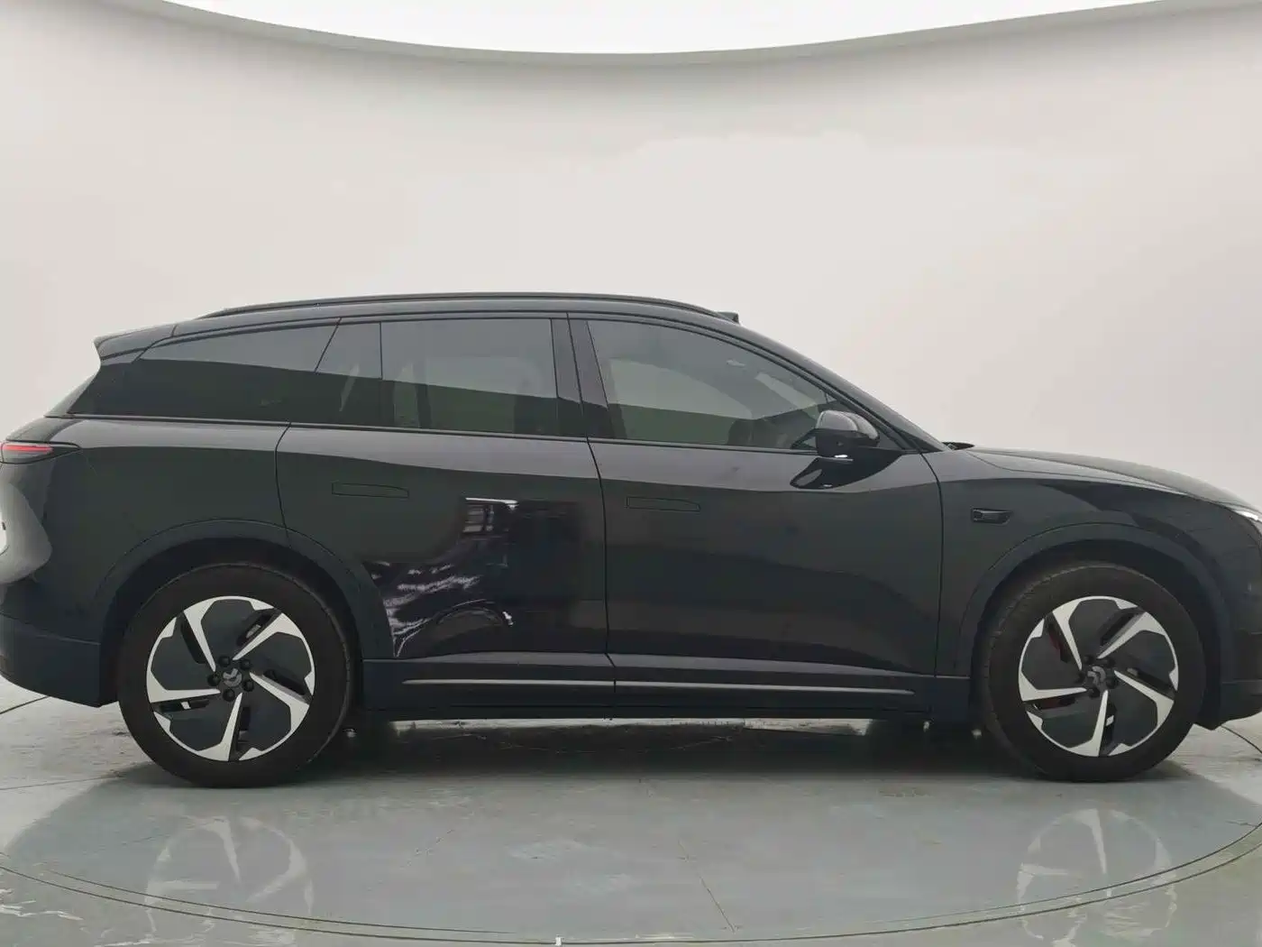 Фото 6 - NIO ES6