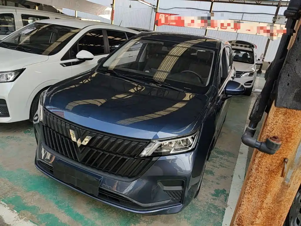 Wuling Motors Wuling Jiachen 2022 1.5L Manual Joy Elite