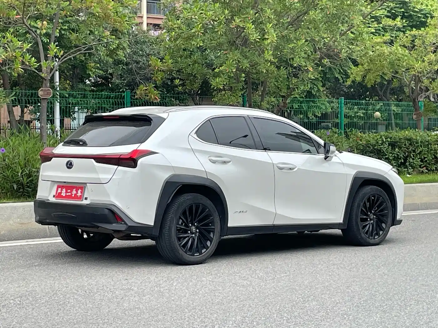 Lexus UX 2019 260h Explorer Fun Edition (China V) фото 5