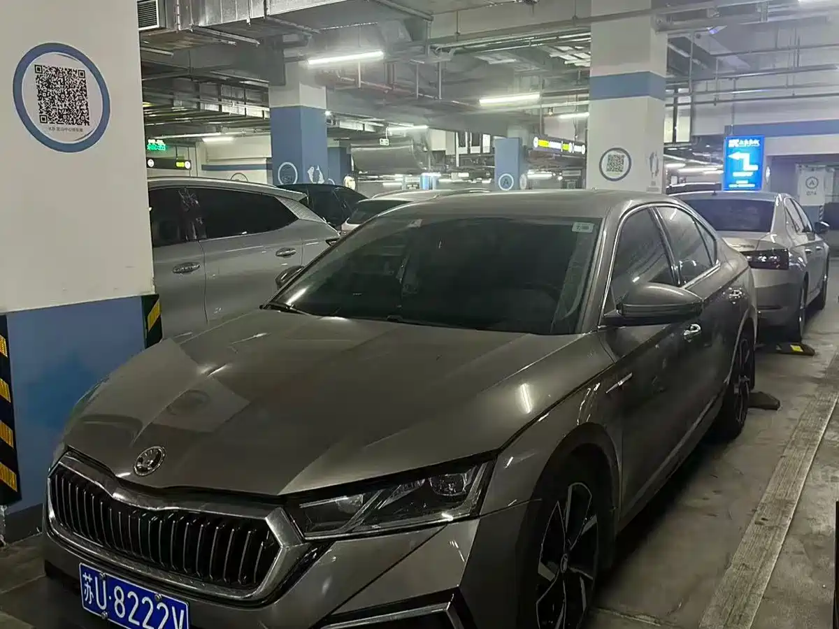 Škoda Octavia 2022 PRO TSI280 Luxury Edition