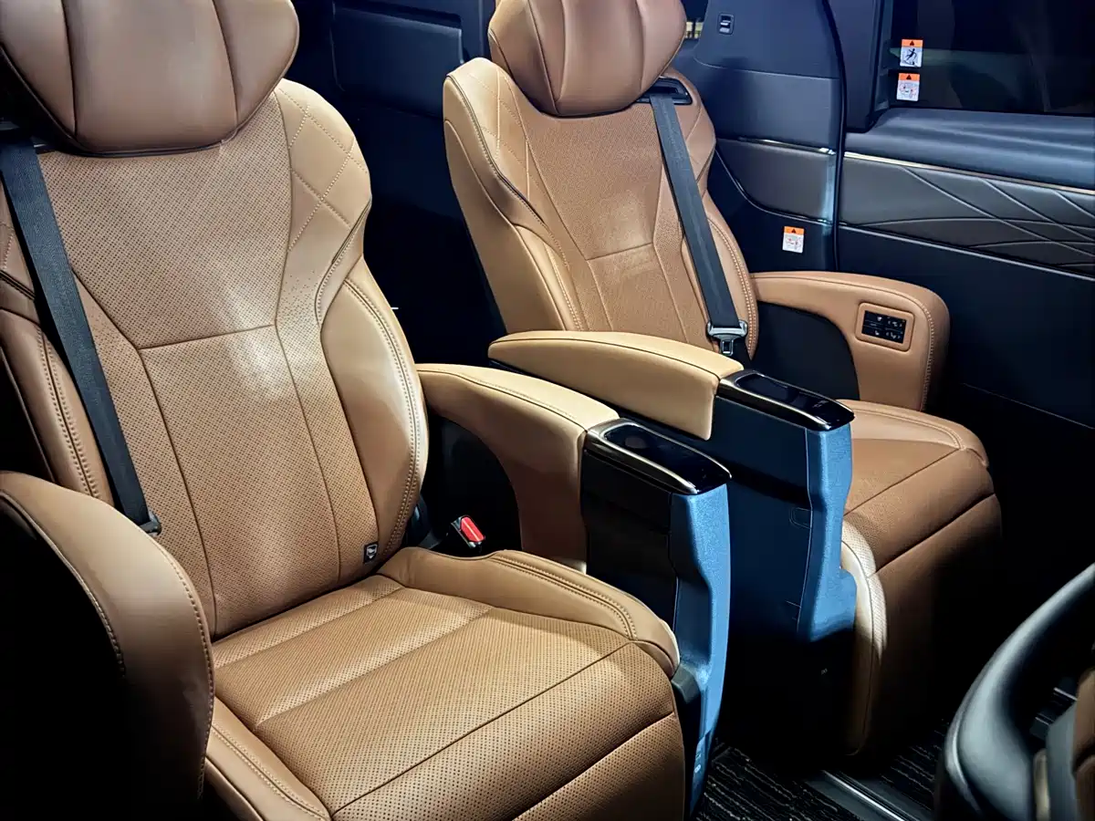 Toyota Vellfire 2026