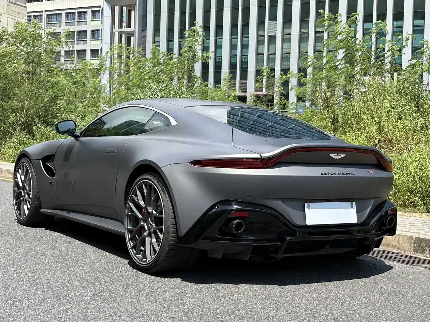 Aston Martin Vantage 2019 2018 4.0T V8 Coupe