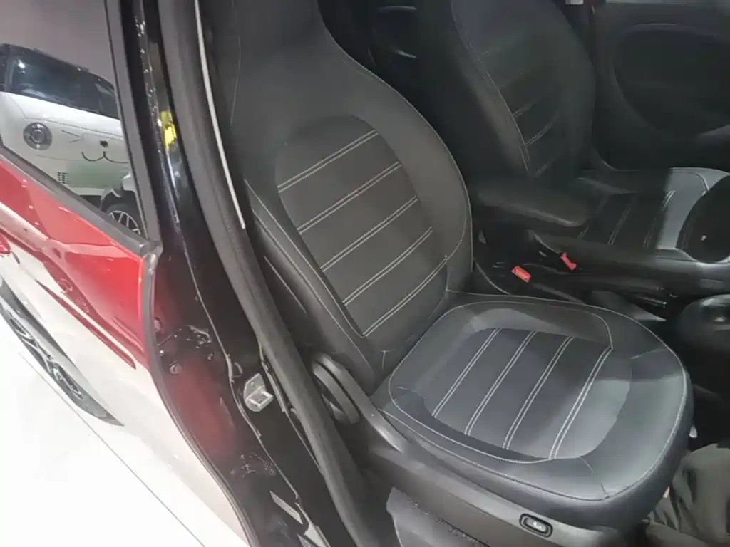 smart forfour 2018 2018 0.9T 66kW Pioneer Edition