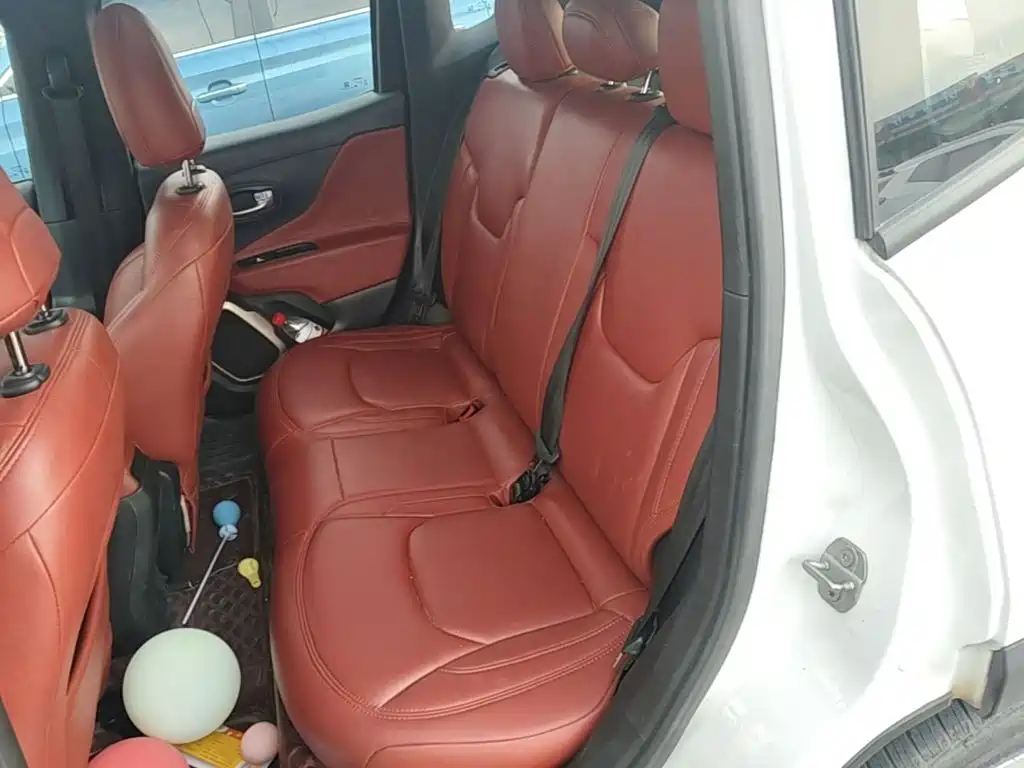 Jeep Renegade 2018 2017 180T Automatic High-Energy Edition