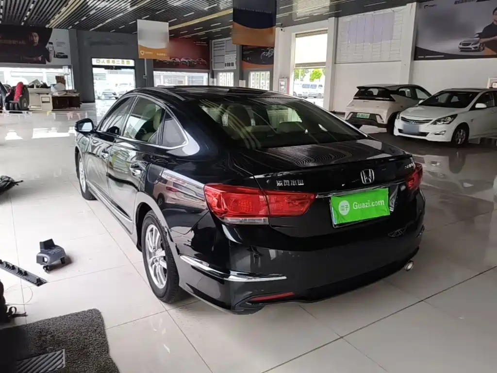 Honda Spirior 2016 2015 2.0L Luxury Edition