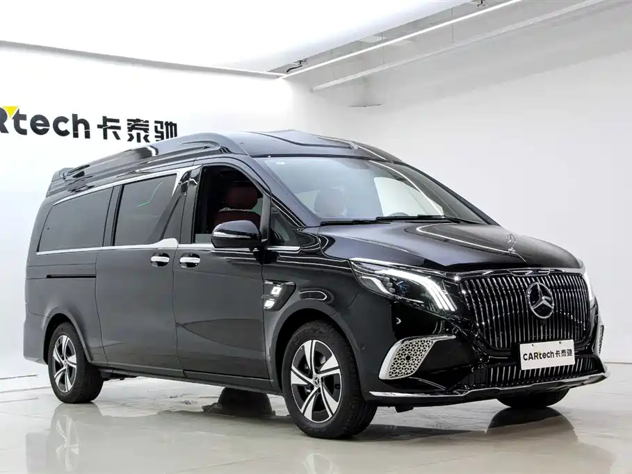 Mercedes-Benz Vito 2024 2.0T Business 7-Seater фото 4