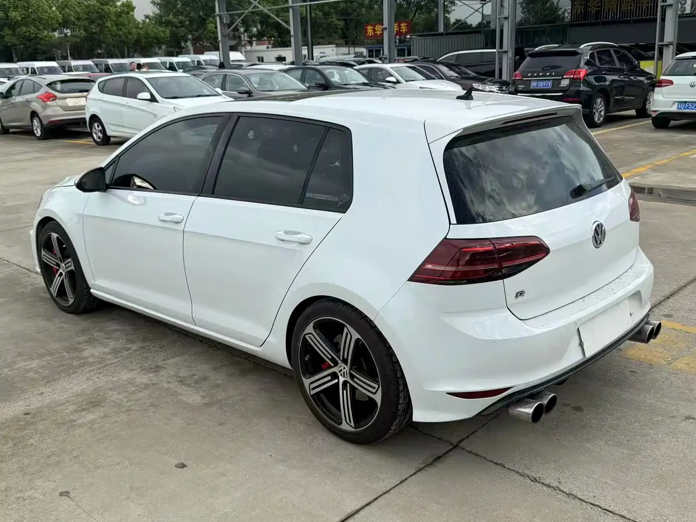 Фото 9 - Volkswagen Golf (Import)