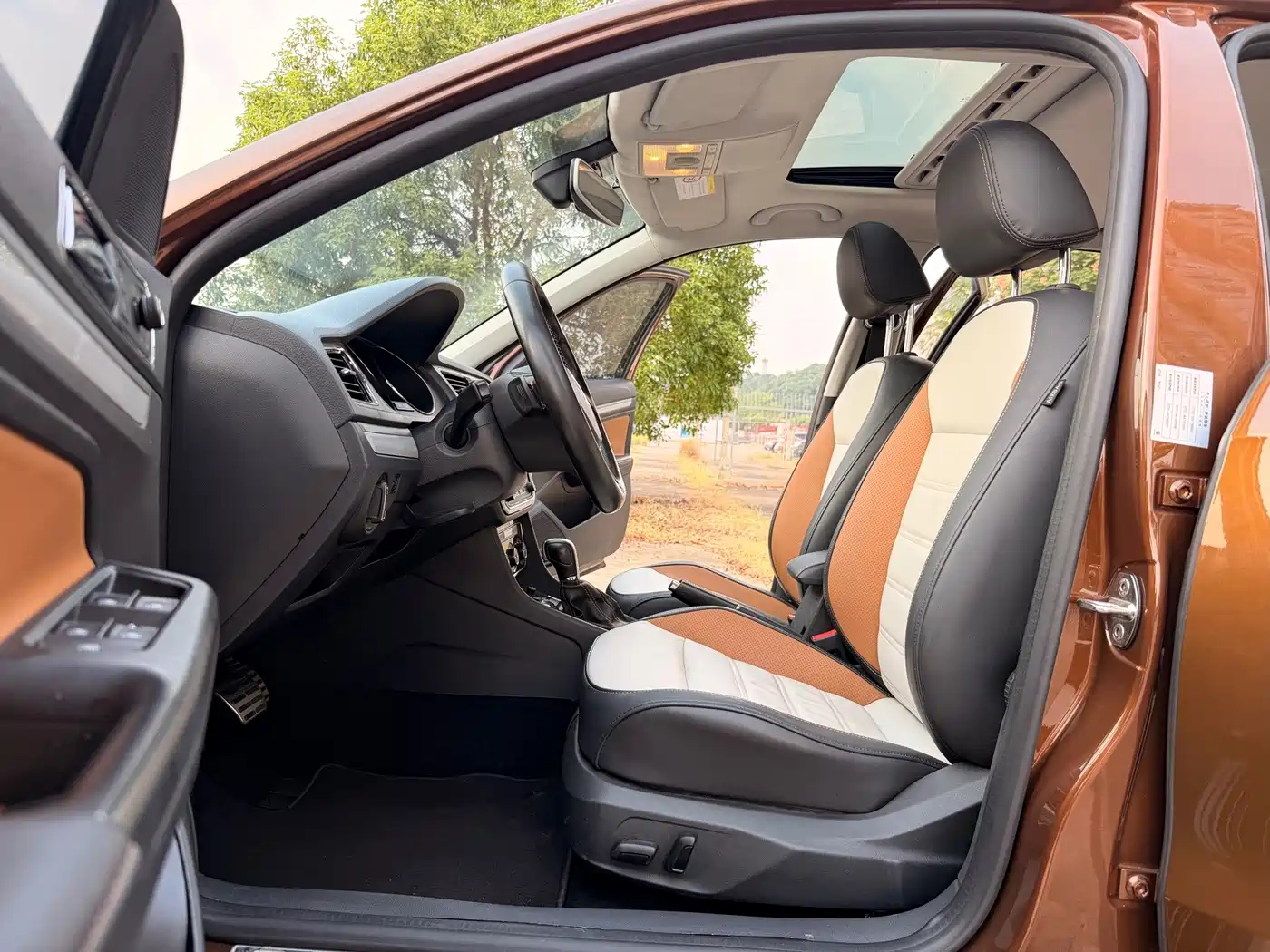 Volkswagen Gran Lavida 2018 2017 230TSI DSG Luxury Edition