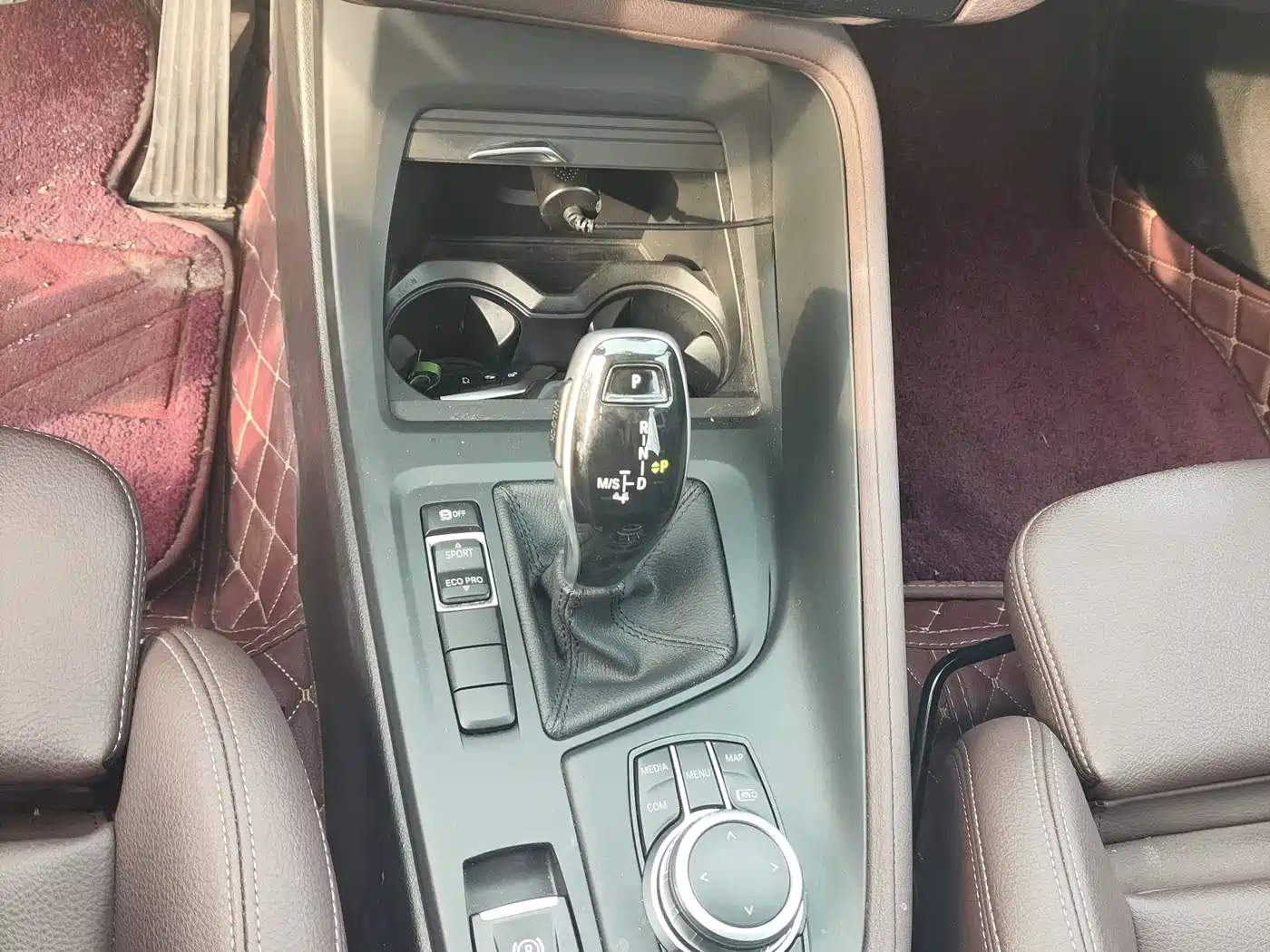 BMW X1 2022 sDrive20Li Fashion фото 23