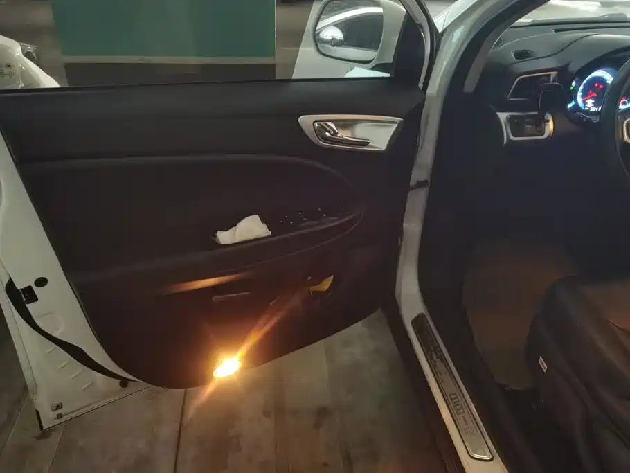 FAW Junpai D60 2015 2015 1.8L Auto Premium