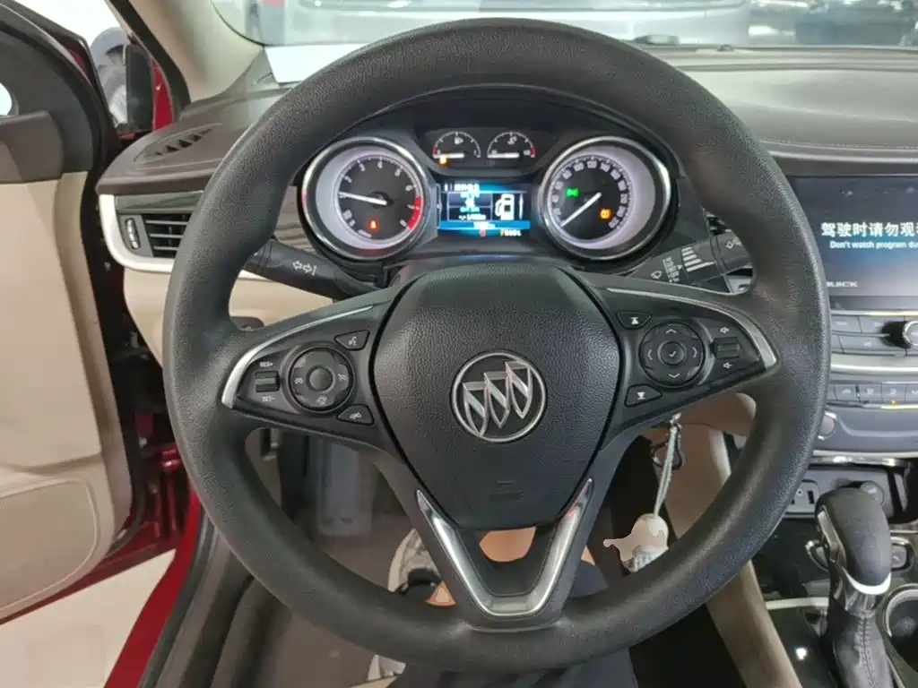 Фото 11 - Buick Verano