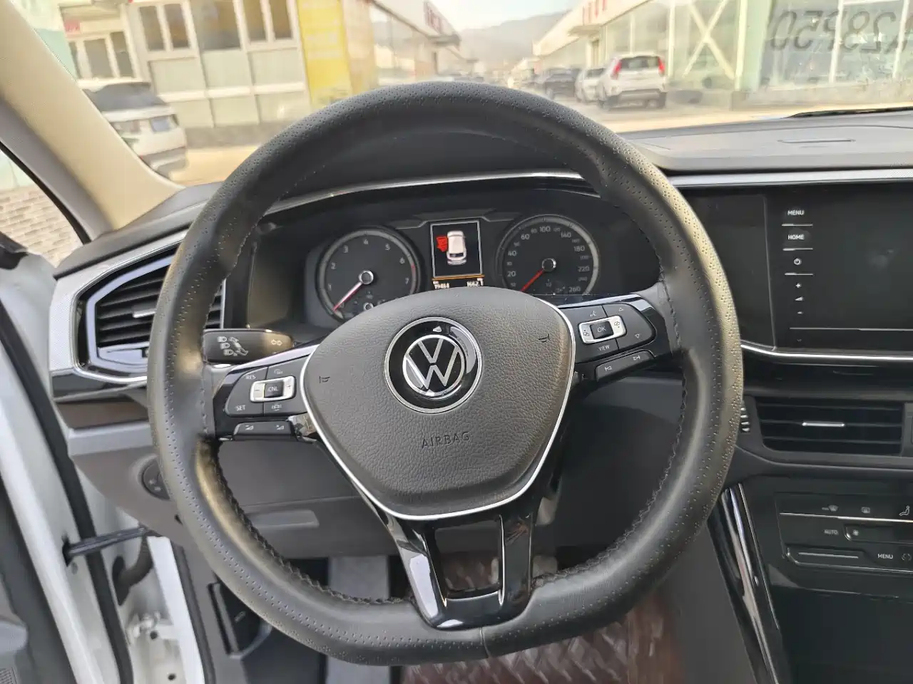 Volkswagen Tayron 2022 280TSI 2WD Luxury Smart Connect Edition фото 7