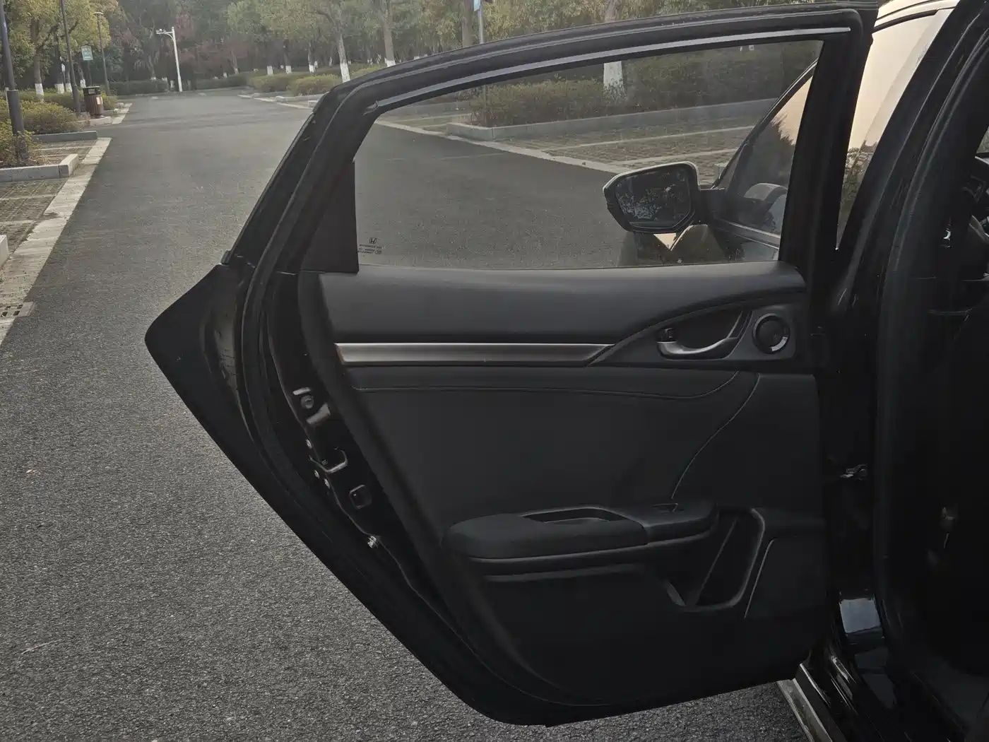 Honda Civic 2021 HATCHBACK 220TURBO Manual Driving Fun Controller фото 8