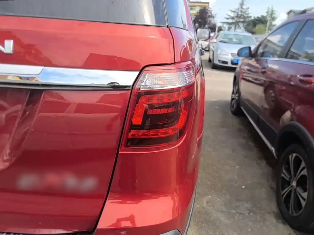 Changan Oshan Changan Oushang CX70 2017 2017 CX70T 1.5T Automatic Zun Qing Edition