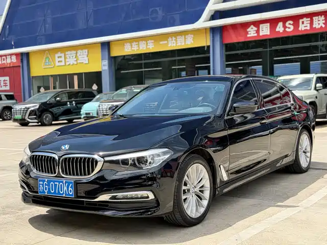 BMW BMW 5 Series 2018 525Li Luxury Package