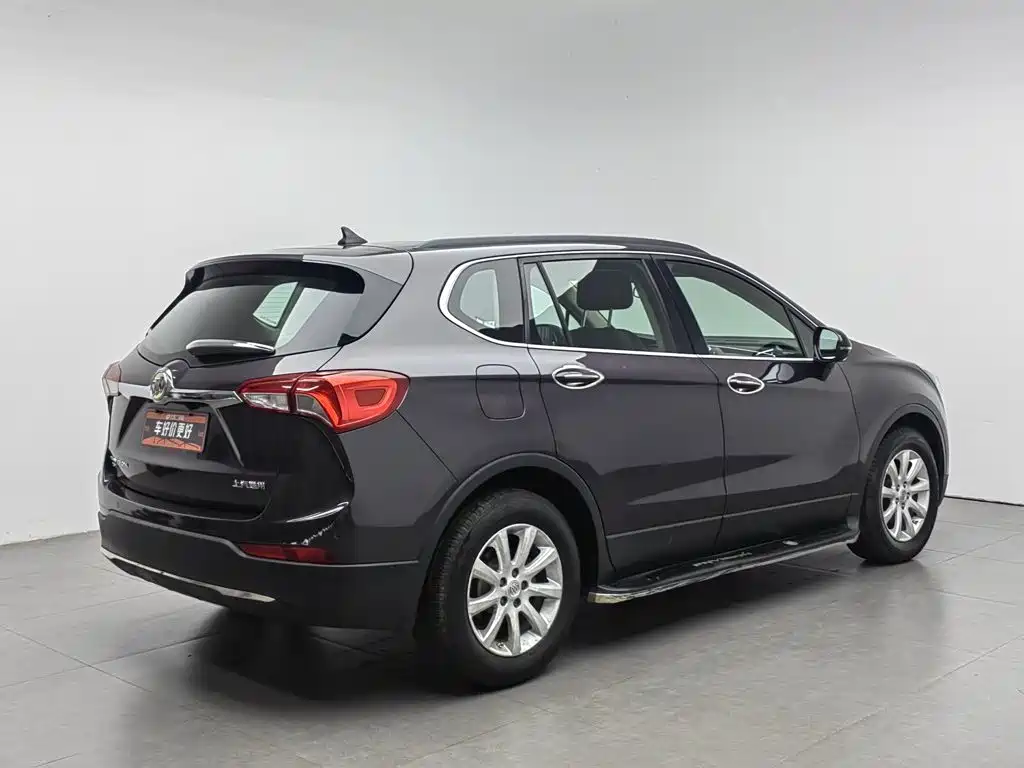 Фото 2 - Buick Envision Plus