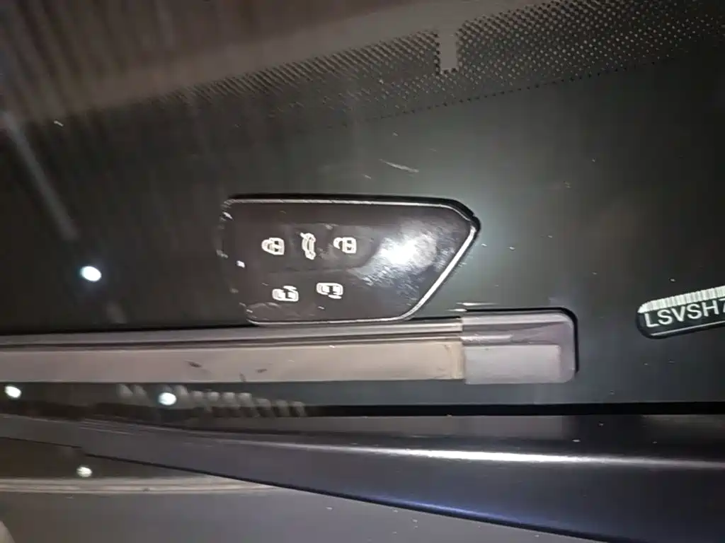 Volkswagen Viloran 2025 2024 380TSI Executive Edition