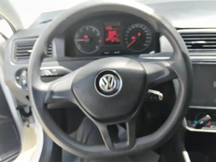 Volkswagen Santana 2019 1.5L Manual Trend China VI фото 15