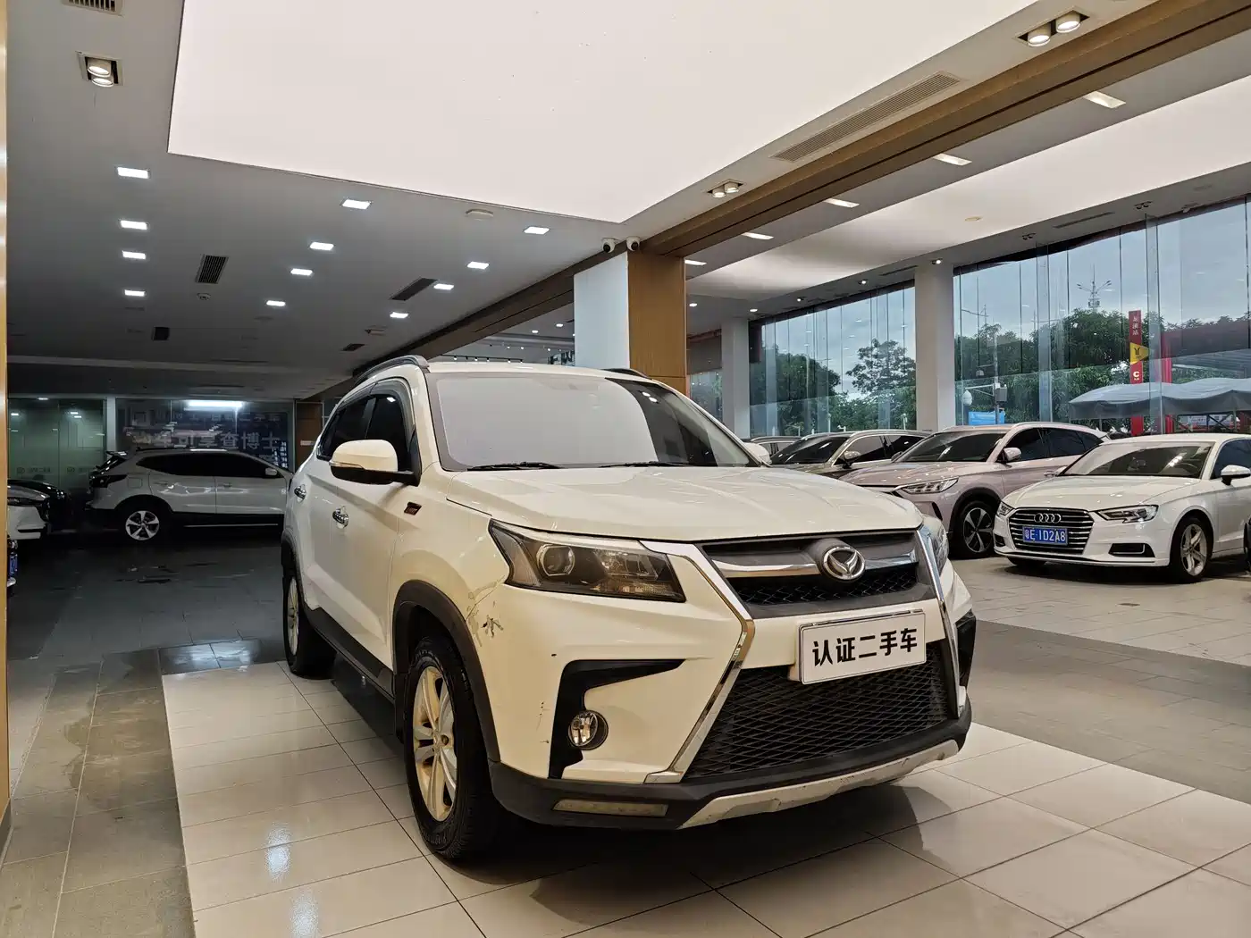 BAIC Huansu S5 2018 2017 1.3T CVT Luxury