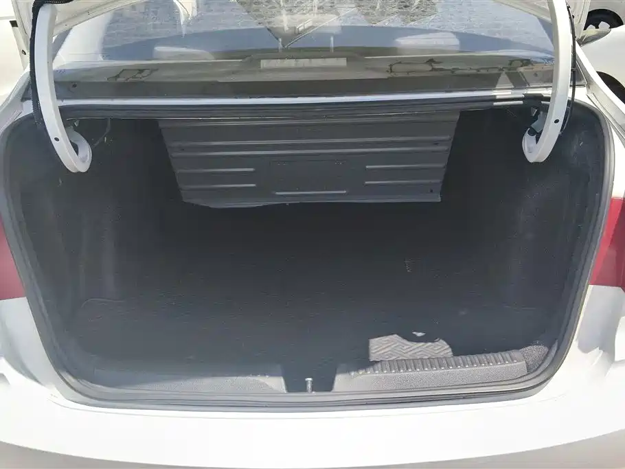 Volkswagen Santana 2019 1.5L Manual Trend China VI фото 4