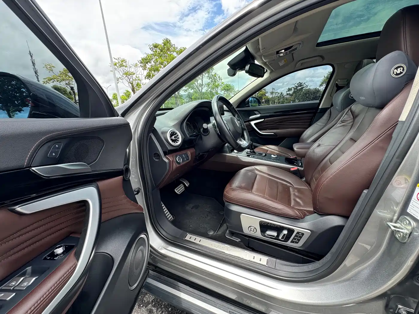 WEY P8 2018 2018 2.0T Flagship Model