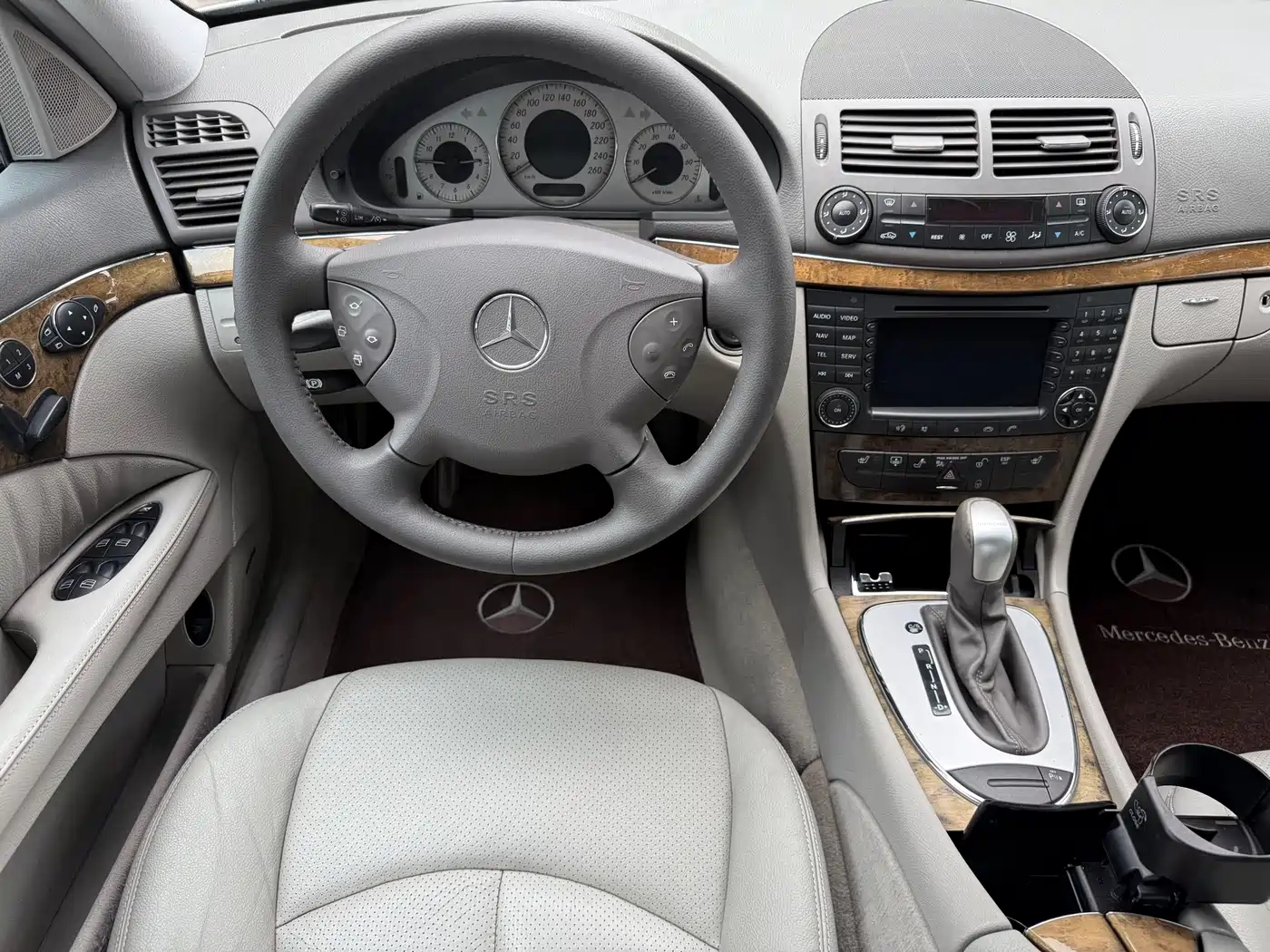 Mercedes-Benz E-Class 2005 E 280 фото 10