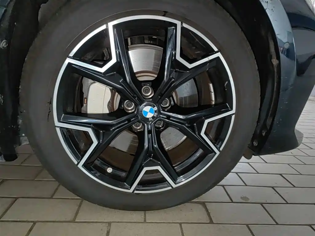 BMW i3 2025 eDrive 40 L Shadow Night Package фото 14