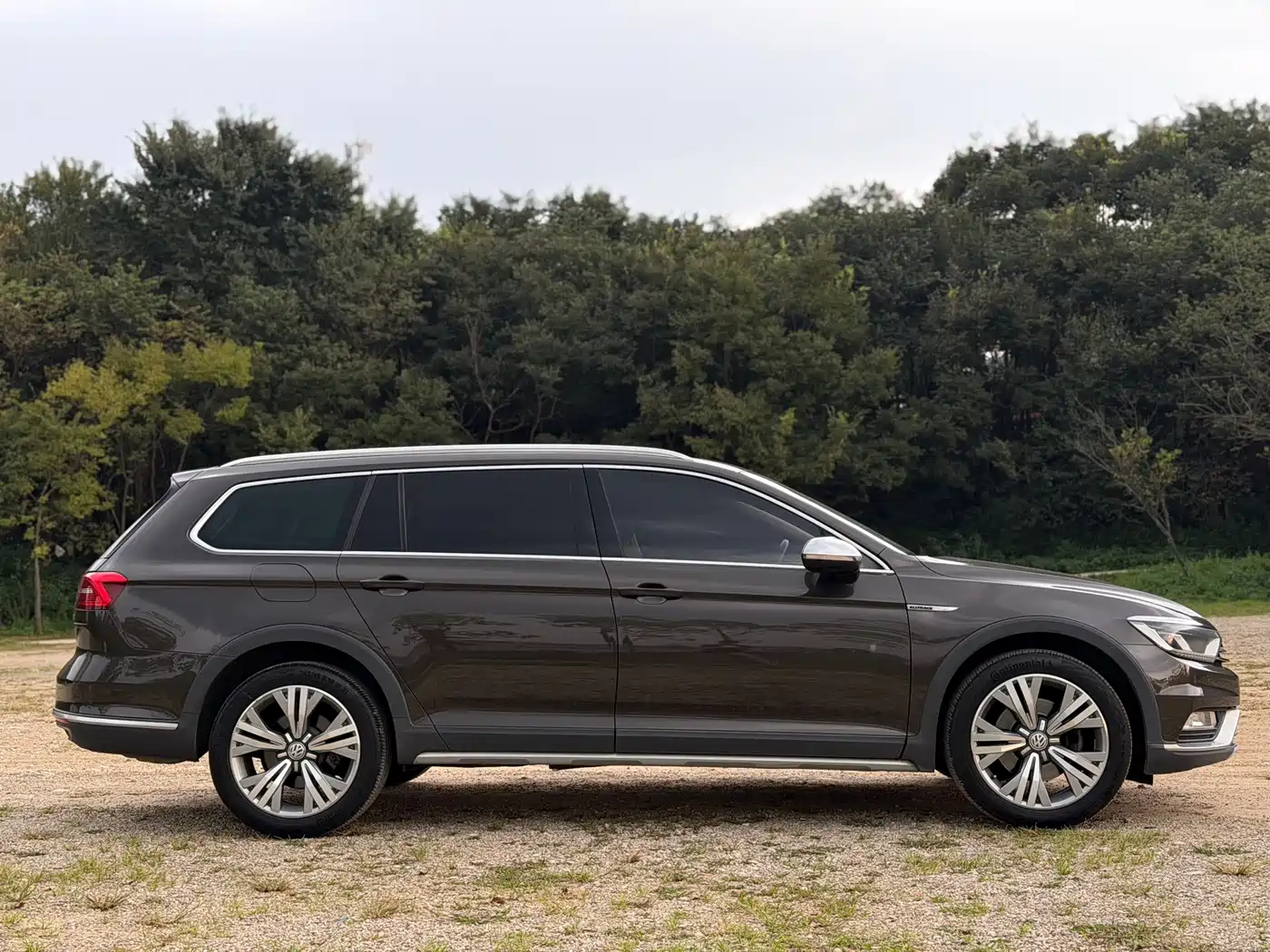 Volkswagen Weilan 2017 2016 380TSI 4WD Explorer Edition