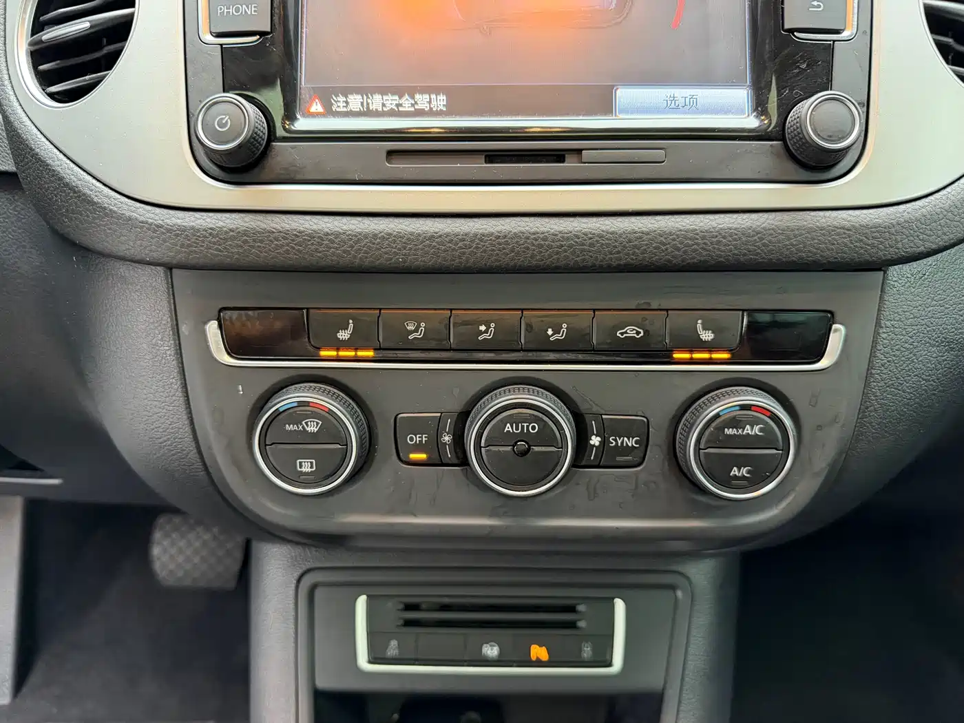 Volkswagen Tiguan 2015 2.0TSI Automatic 4WD Flagship фото 12
