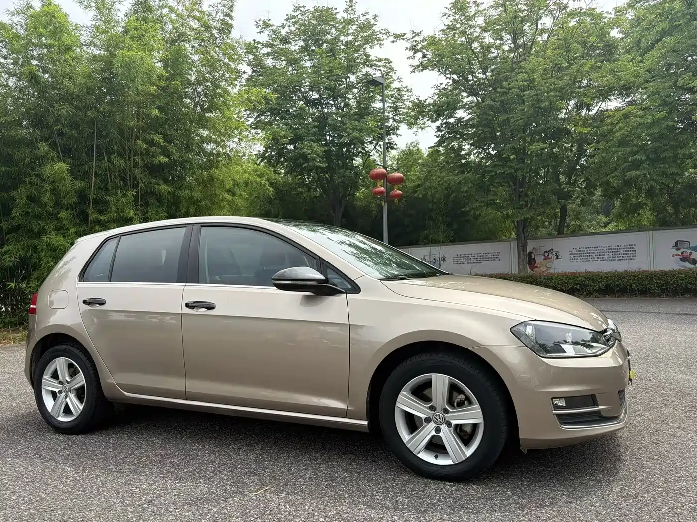 Volkswagen Golf 2016 230TSI Automatic Comfort фото 2