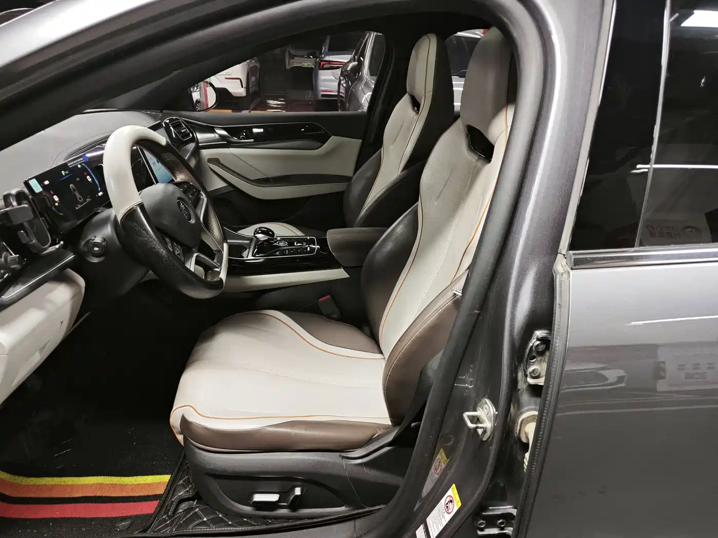 BYD Qin PLUS 2024 Glory Edition EV 510KM Surpass фото 8