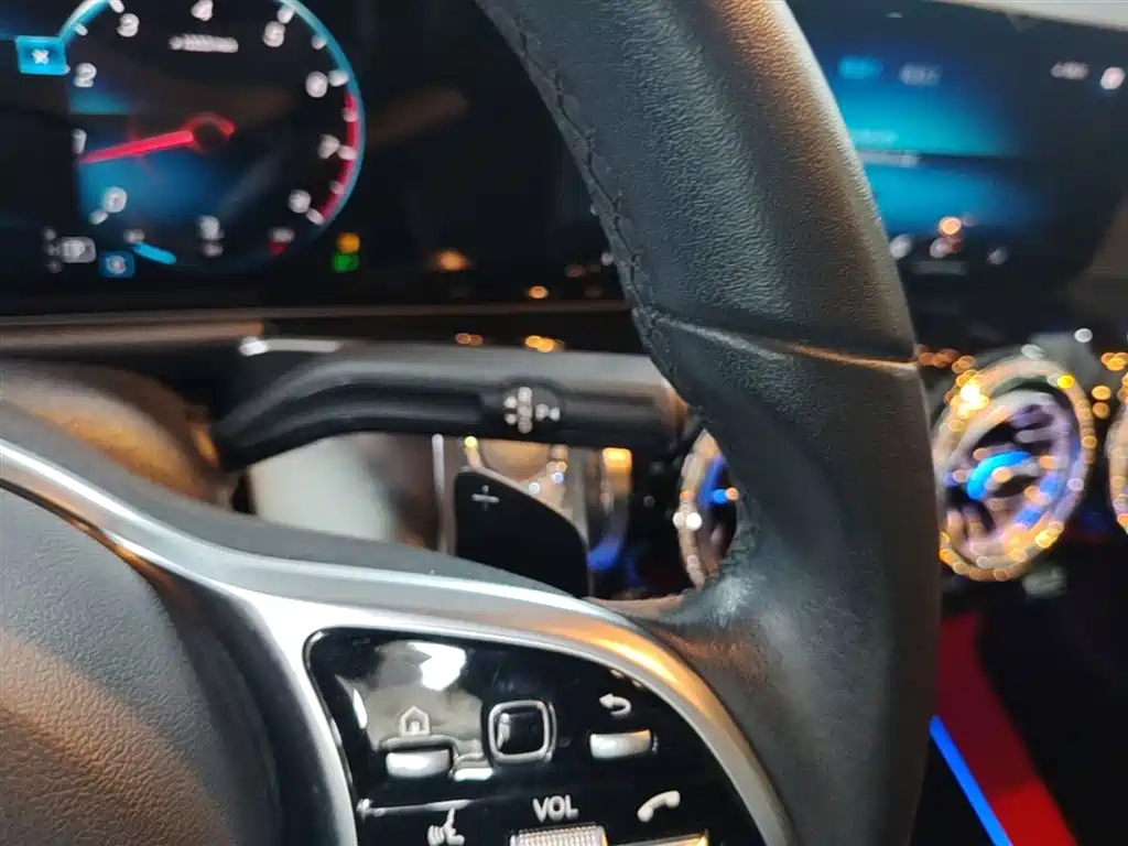 Mercedes-Benz GLB 2020 GLB 200 Dynamic фото 14