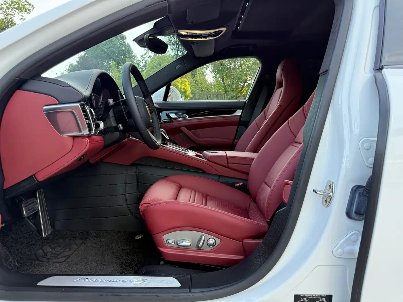 Porsche Panamera 2014 Panamera 4S Executive 3.0T фото 6