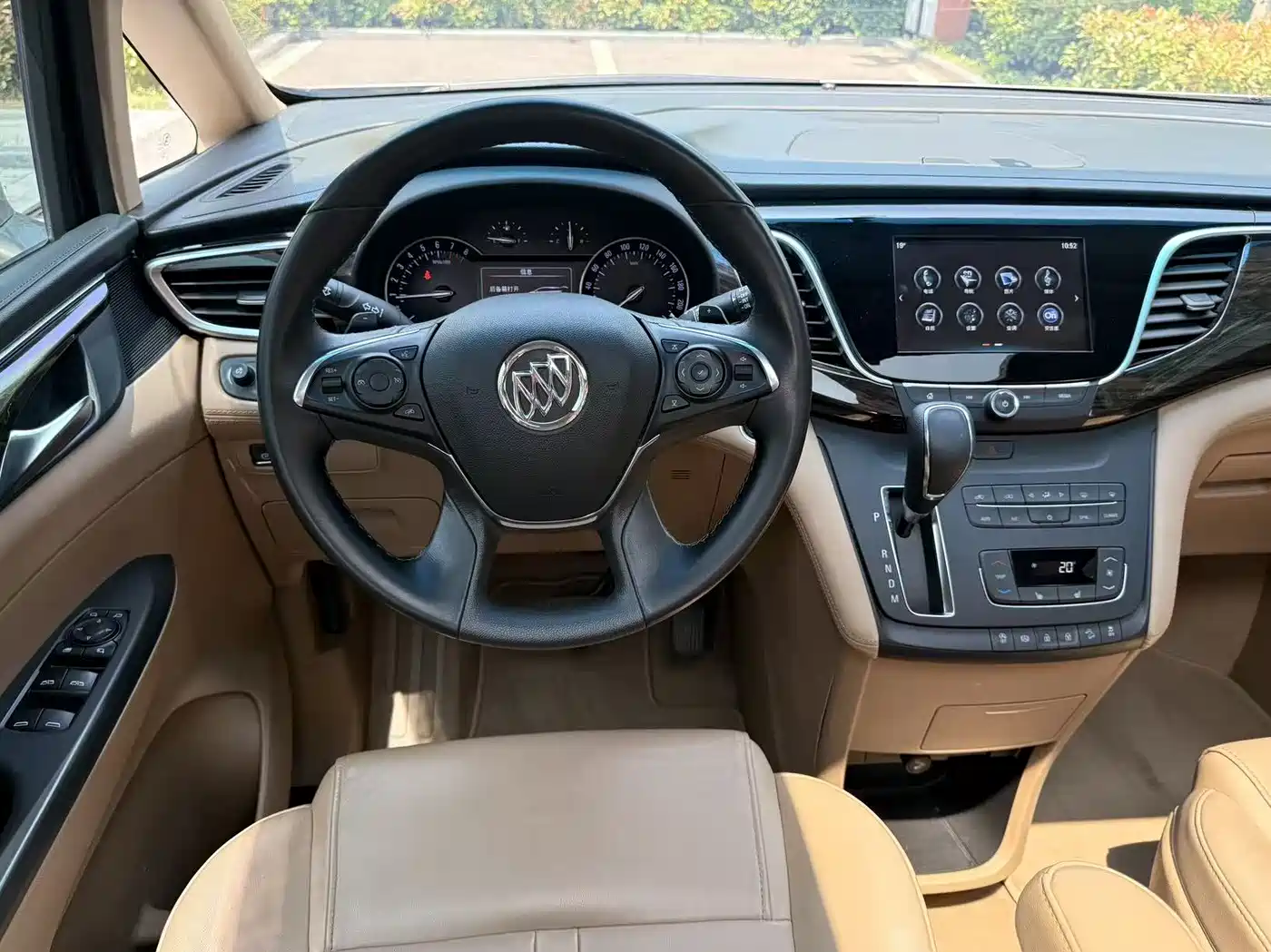 Buick GL8 2017 ES 28T Premium China V фото 16