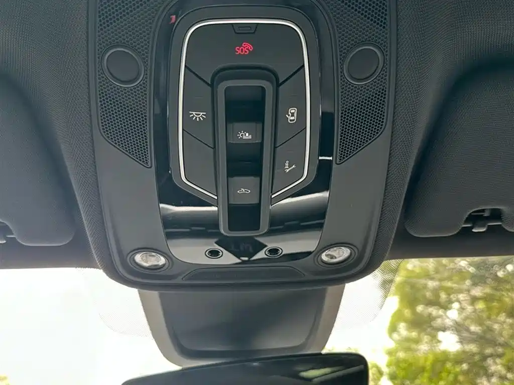 Audi A6L 2021 45 TFSI Exclusive Sport фото 9