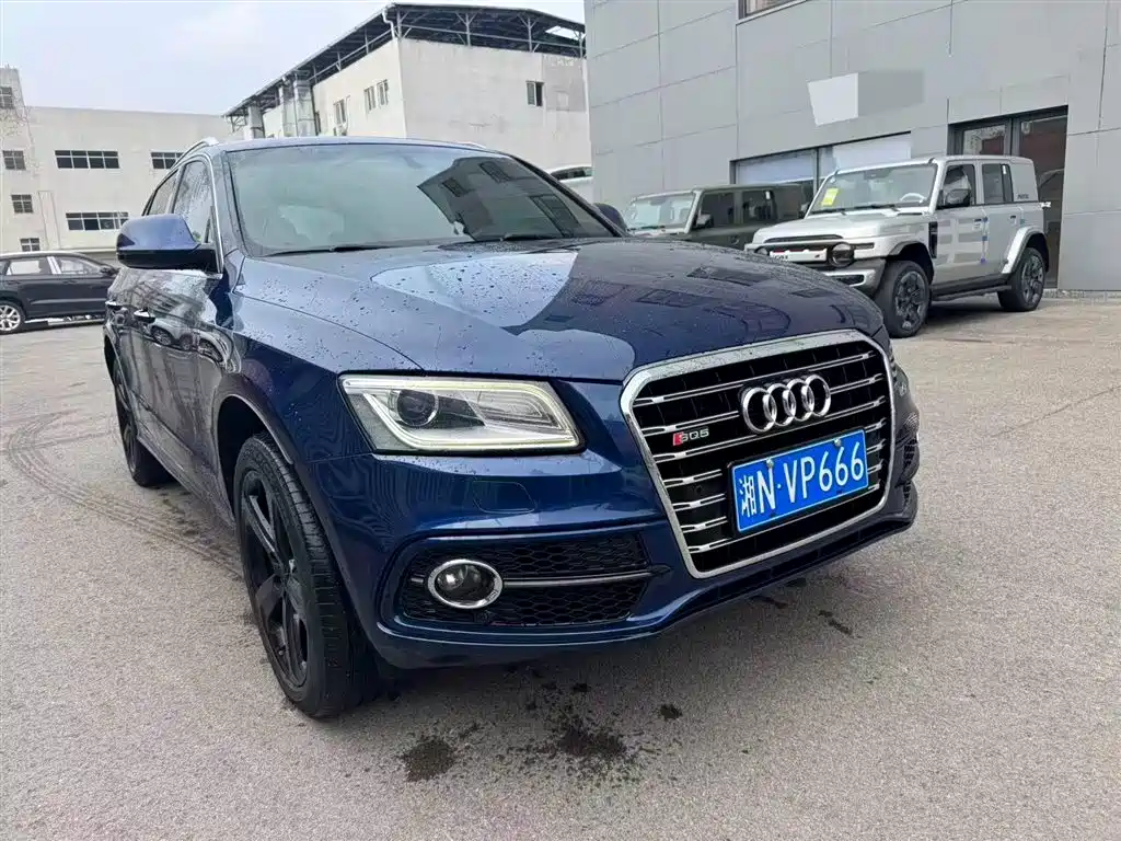 Audi Q5 (Import) 2013 45 TFSI quattro Sport фото 2