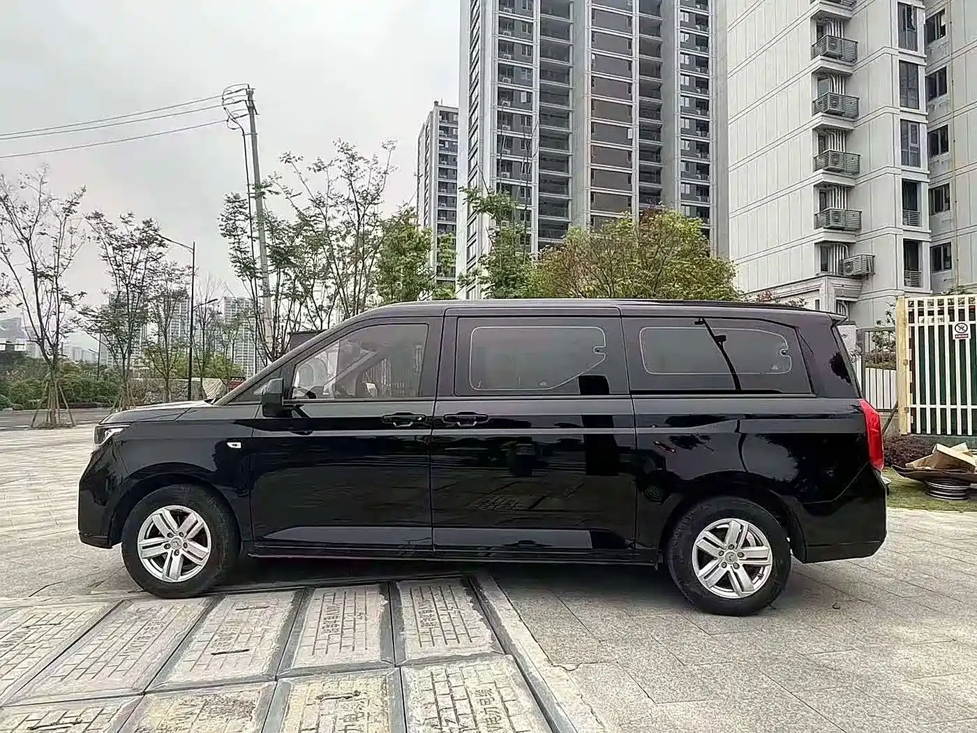 Wuling Motors Wuling Journey 2022 2021 1.5T Manual Luxury Edition