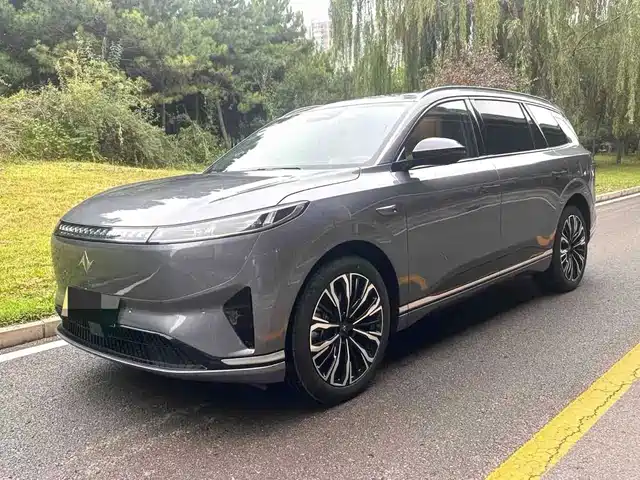  Dongfeng Yipai eπ008 2026 6-seater Pure Electric Family Edition