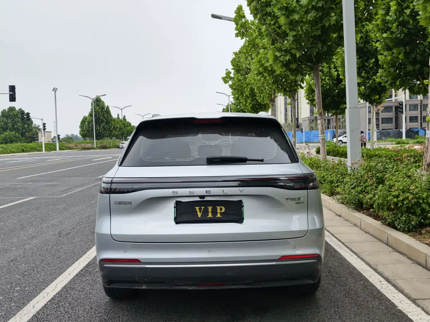 Geely Galaxy Galaxy Starship 7 EM-i 2025 Model 120km Explorer+ Edition фото 9
