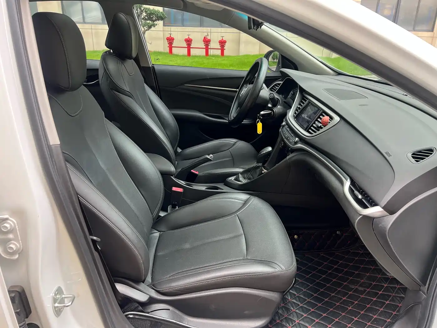 Buick Excelle 2021 Facelift 1.3T Auto Mild Hybrid Progressive фото 12