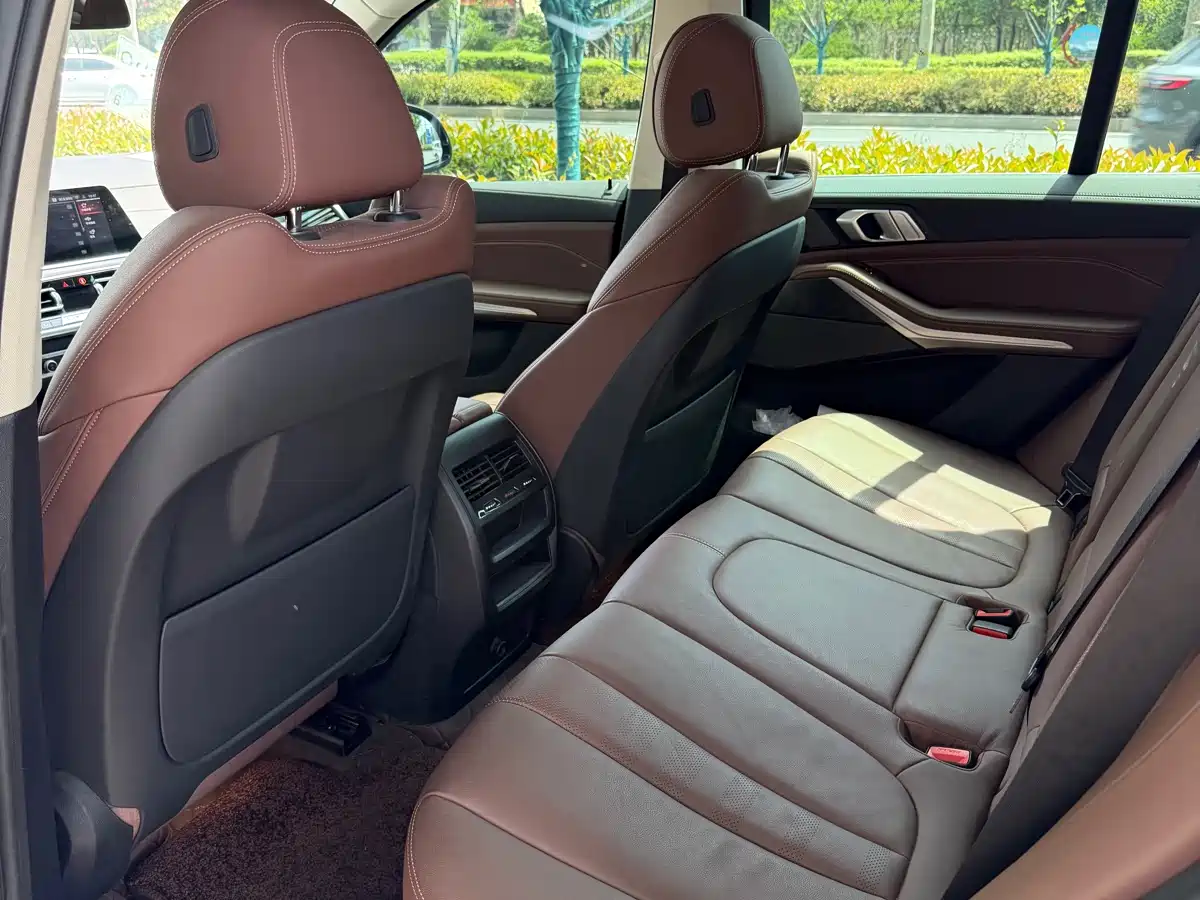 BMW X5 (Import) 2021 xDrive40i M Sport Package фото 9