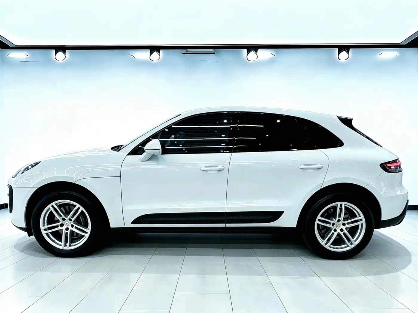 Porsche Macan 2023 Macan 2.0T фото 7