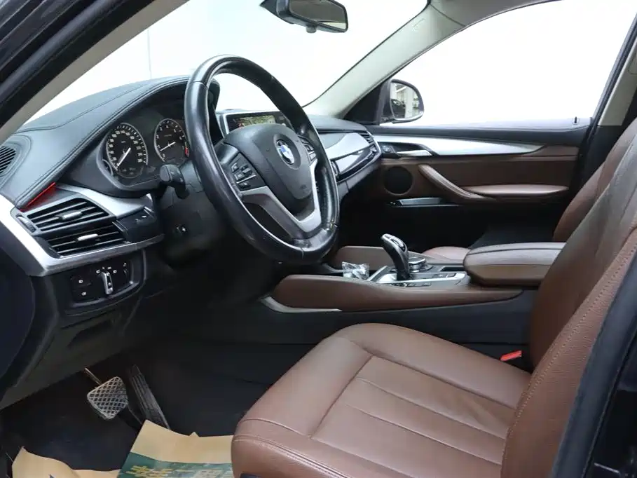 BMW X6 2015 xDrive35i Leading Type фото 13