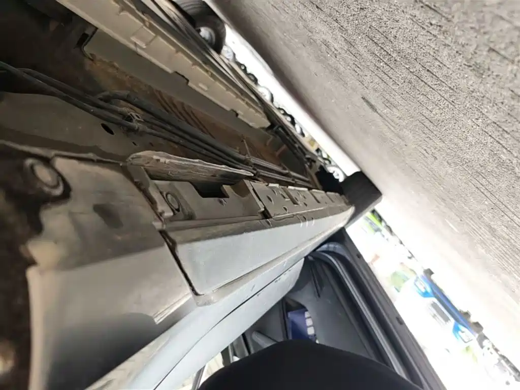 BYD Destroyer 05 2023 Champion Edition DM-i 55KM Luxury фото 22