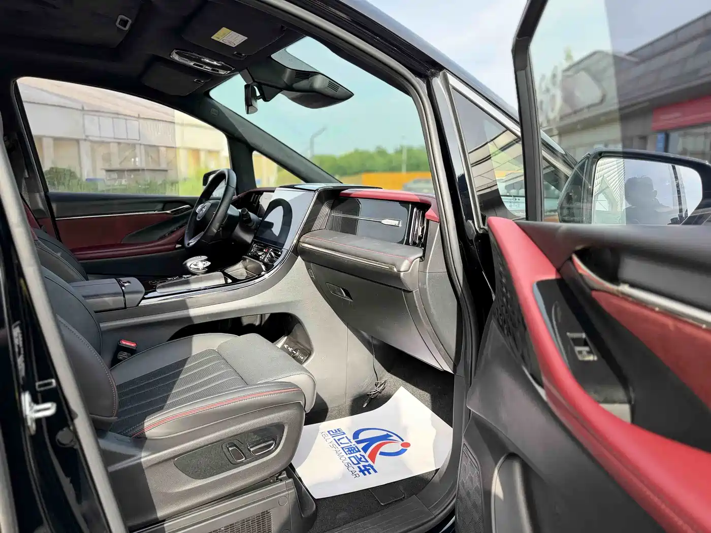 GAC Trumpchi Trumpchi M8 2024 Patriarch Series 400T Ultimate Edition фото 14